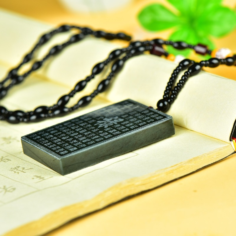 Pendentif de marque Lu en saph - Ethnic Fashion Brands avis et prix
