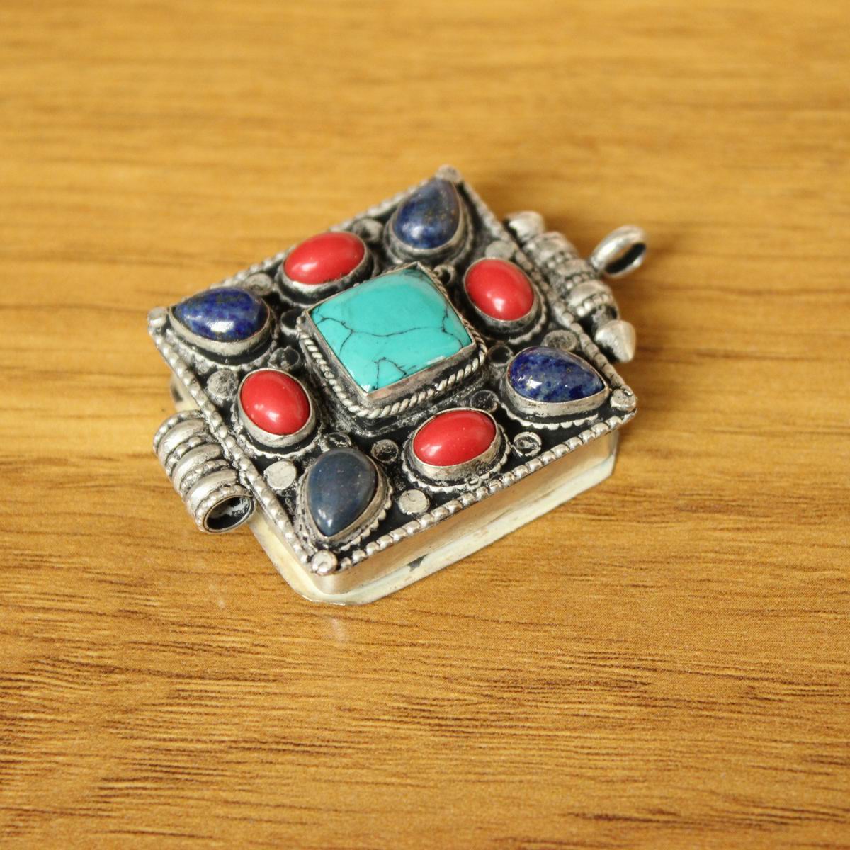 Collier pendentif ethnique tib - Ethnic Fashion Store avis et prix