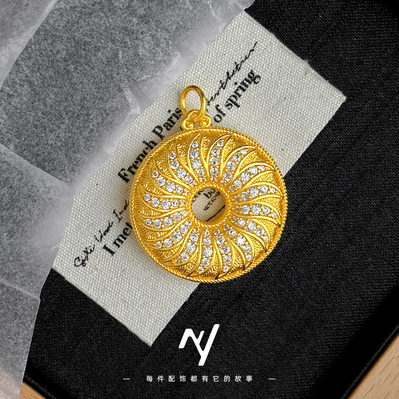 Collier avec pendentif tournes - Ethnic Fashion Store avis et prix