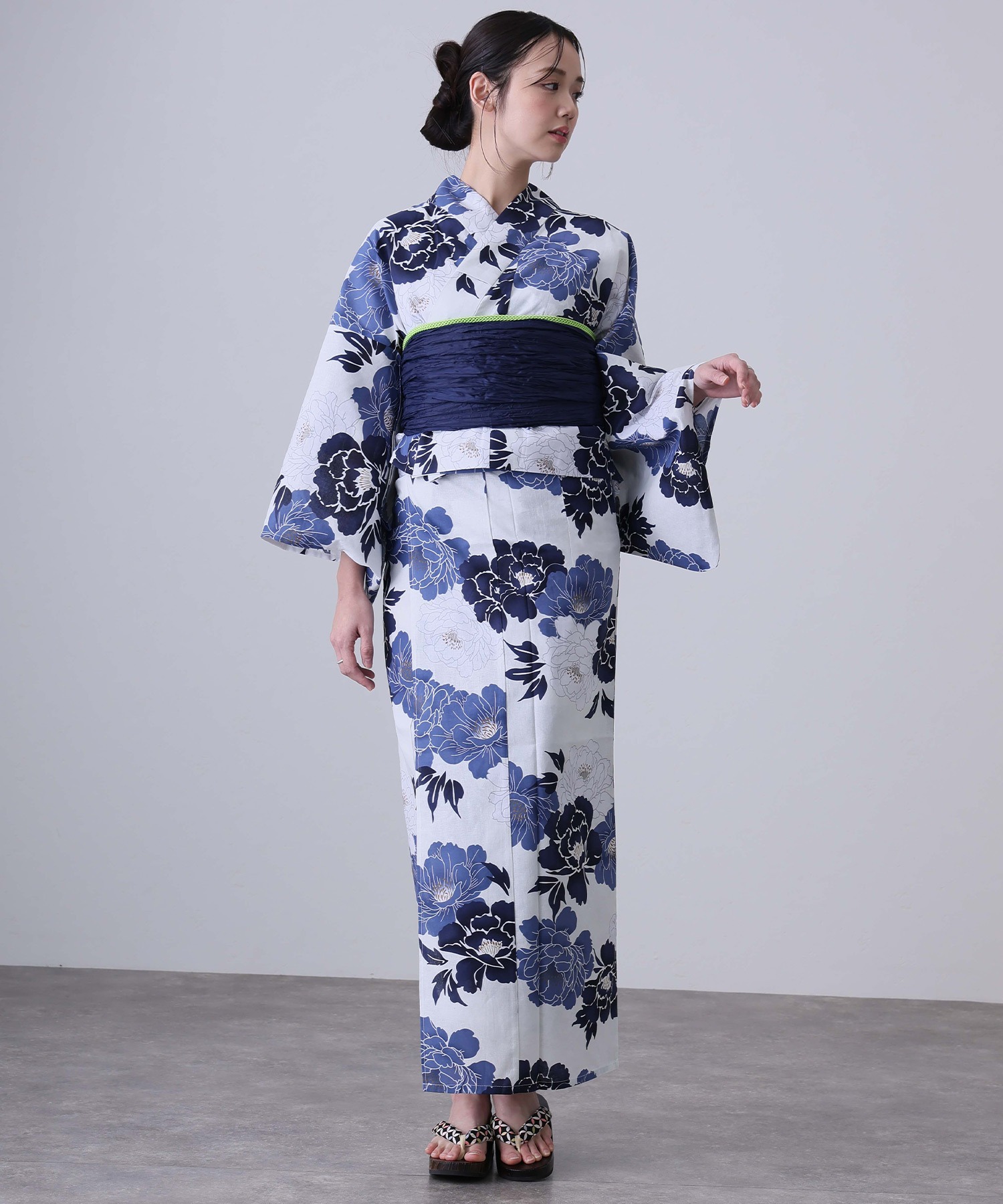 Robe Traditionnelle Yukata Kim - Ethnic Style Dresses avis et prix